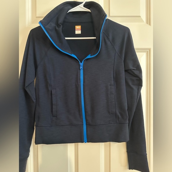 Lucy Midnight Blue Activewear Top - Picture 1 of 4